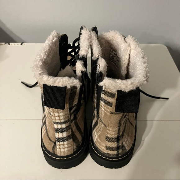 Torrid Plaid Combat Boots - Beige, Cream, Black - Women’s 7.5WW (Extra Wide) - Picture 7 of 10